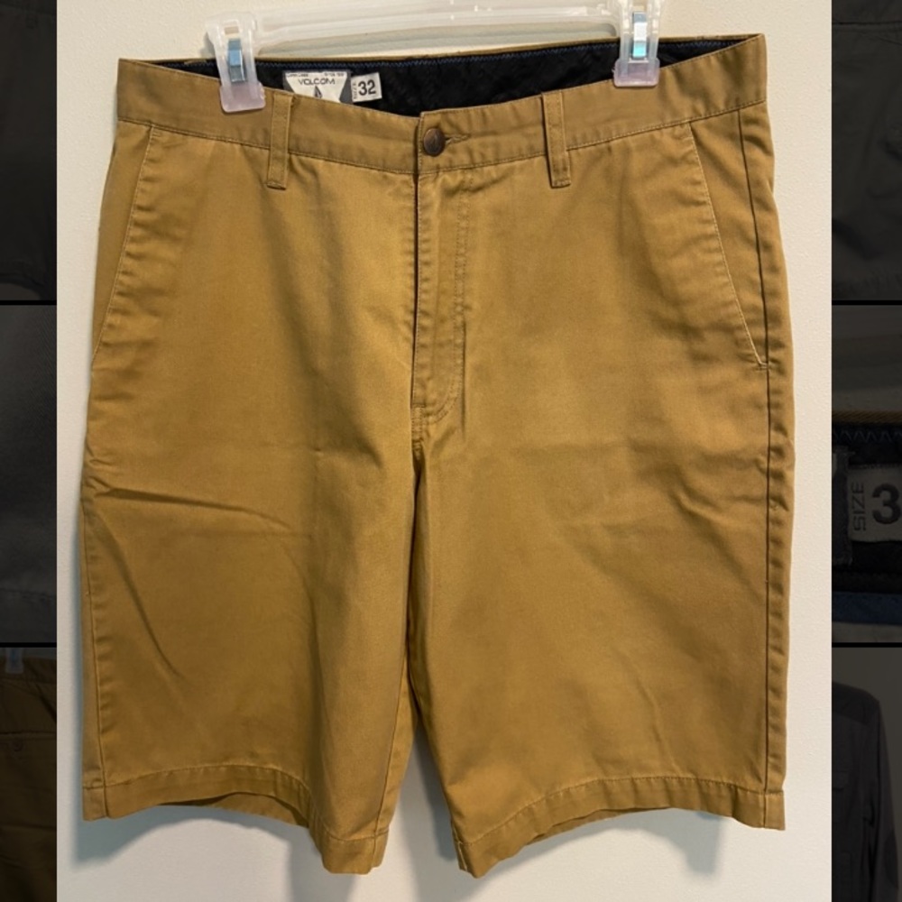 Men’s Khaki Volcom Shorts Size 32 Waist